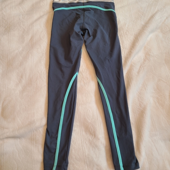 Bebe Active wear leggings - Picture 2 of 4